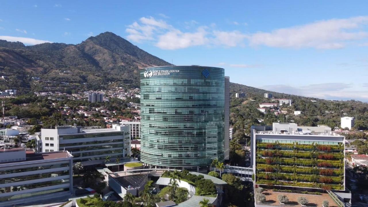 Hilton San Salvador Hotel Buitenkant foto