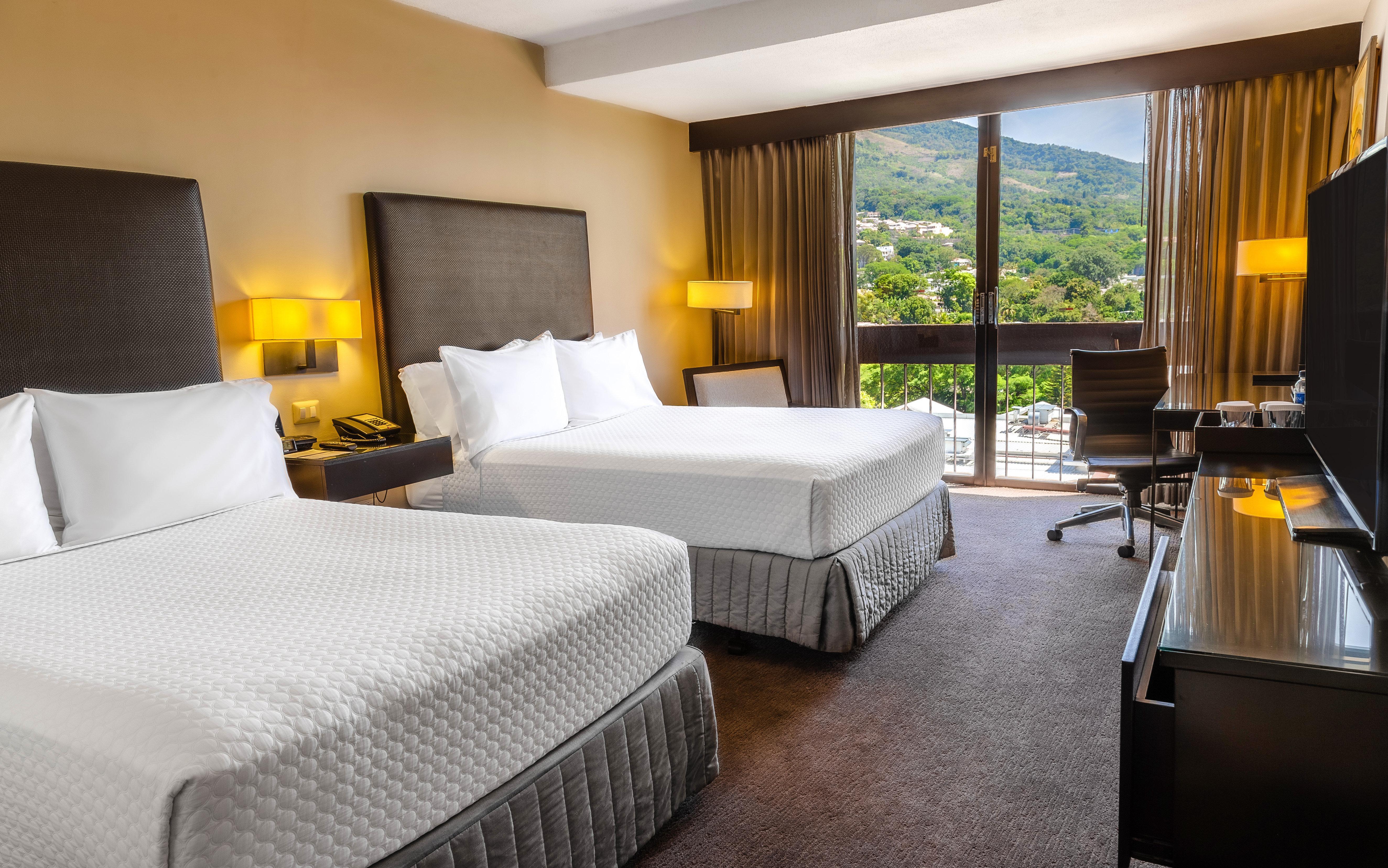 Hilton San Salvador Hotel Buitenkant foto