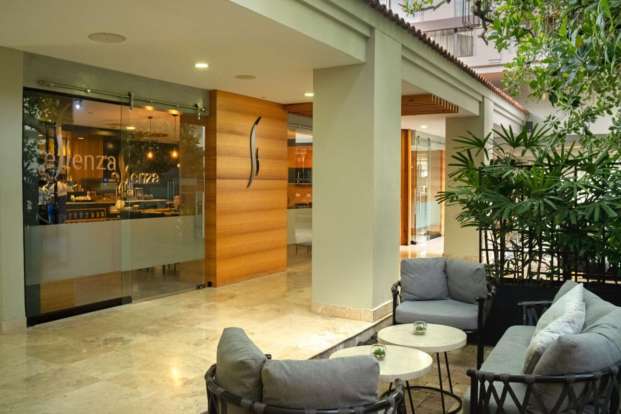 Hilton San Salvador Hotel Buitenkant foto
